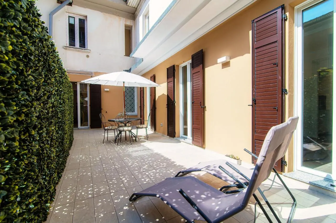 Апартаменты Diaz 67 Life'S Loft - The House Of Travelers Комо