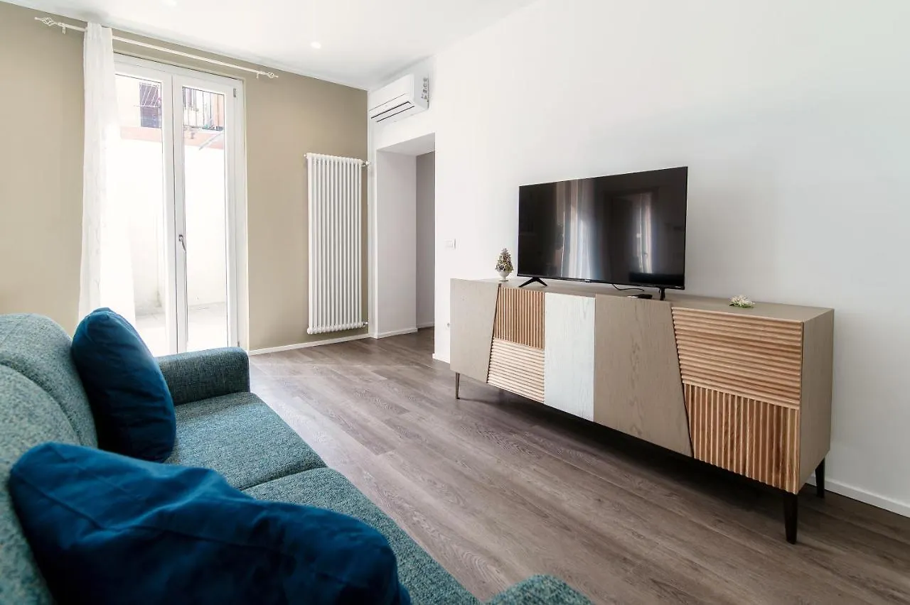 Апартаменты Diaz 67 Life'S Loft - The House Of Travelers Комо